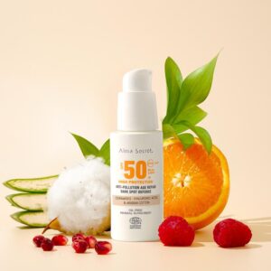 alma-secret-protector-solar-facial-spf-50-con-color-sand