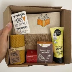Pack Regalo Profe: Detalle personalizado + Cosmética natural